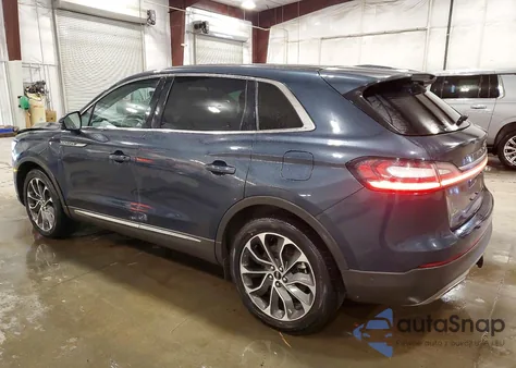 2021 Lincoln Nautilus Reserve z USA, uszkodzony, nr VIN 2LMPJ8KPXMBL16823